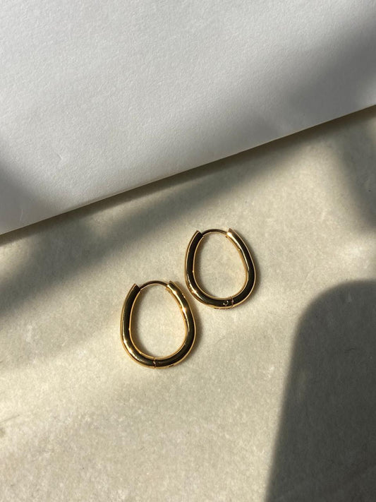 Oval Teardrop huggie Hoop Earrings
