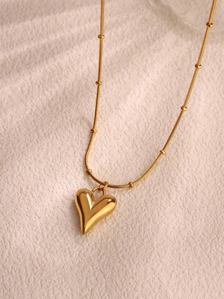 Pointed Heart Necklace