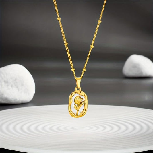 White MOP flower Necklace